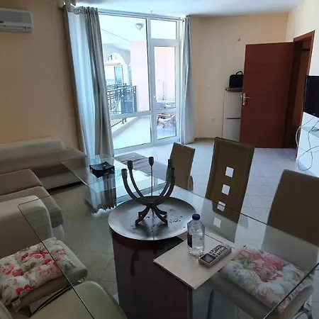 Vp In Karolina Apartamento Sunny Beach